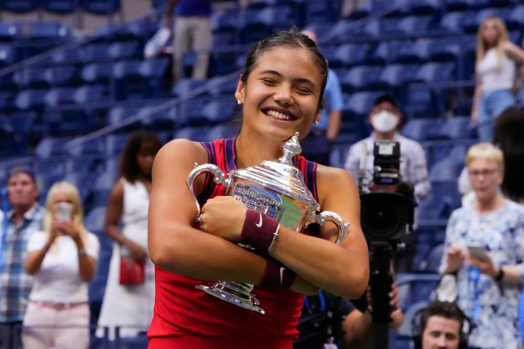 Emma Răducanu y la mejor actuación de su carrera – La británica explicó cómo ganó el trofeo en el US Open 2021