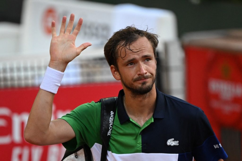 ATP Metz: El ex líder mundial fue eliminado en octavos de final por el ocupante del puesto 284, tres veces ganador del Grand Slam